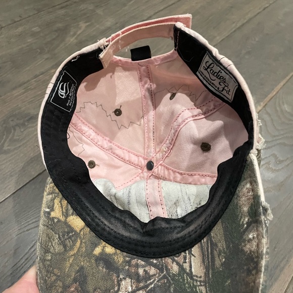 Camp ball cap - Picture 3 of 3